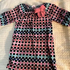 Gymboree dress/tunic jewel tone colors.Smoke free. Size 4, with side pockets